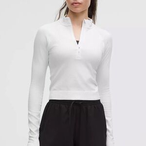 Women's Lululemon workout 8 Quarter-Zip Top